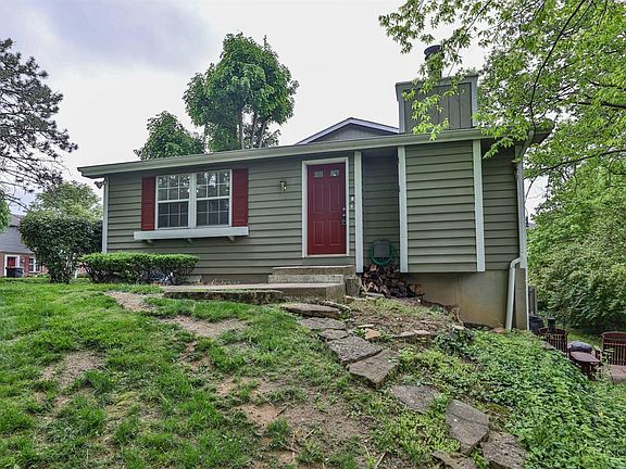 2nd image of 27 Southhall Pl