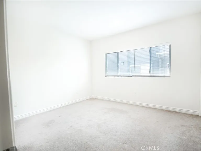 3662 Clarington Ave #3 — Photo 14