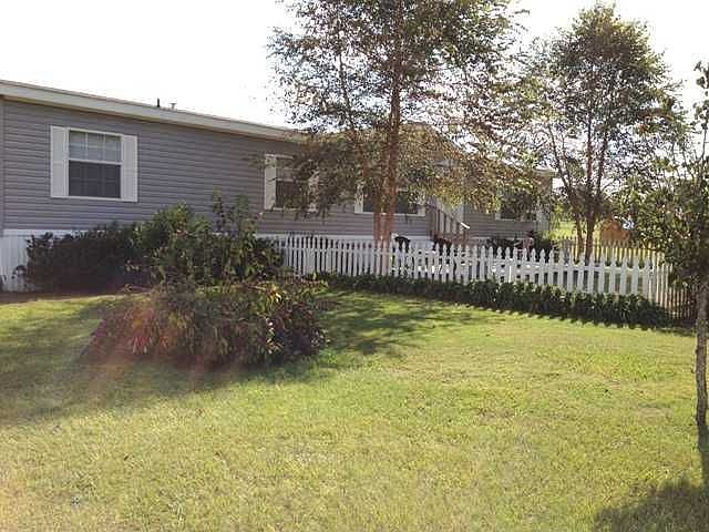 1st image of 40834 Liberty Ln