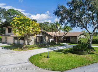 1501 Langford Dr, Lake Clarke Shores, FL 33406