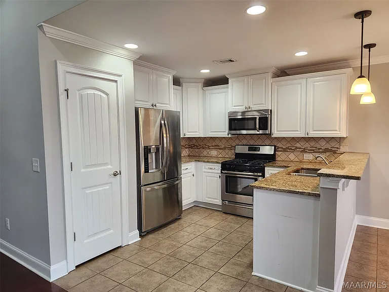 1782 Benson St — Photo 12