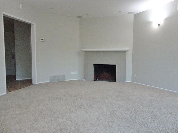 4th image of 16921 Kristin Ave