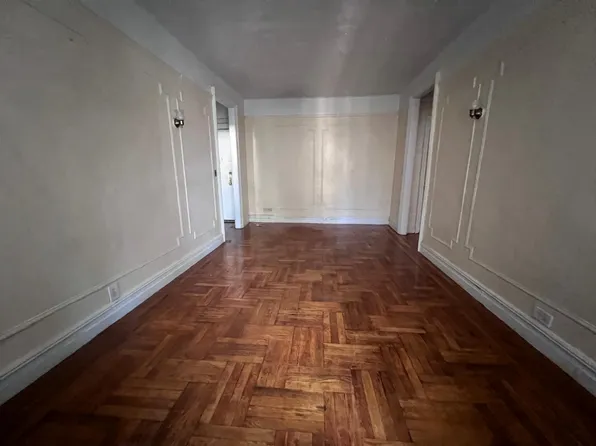 4 Bogardus Place image 4 of 7