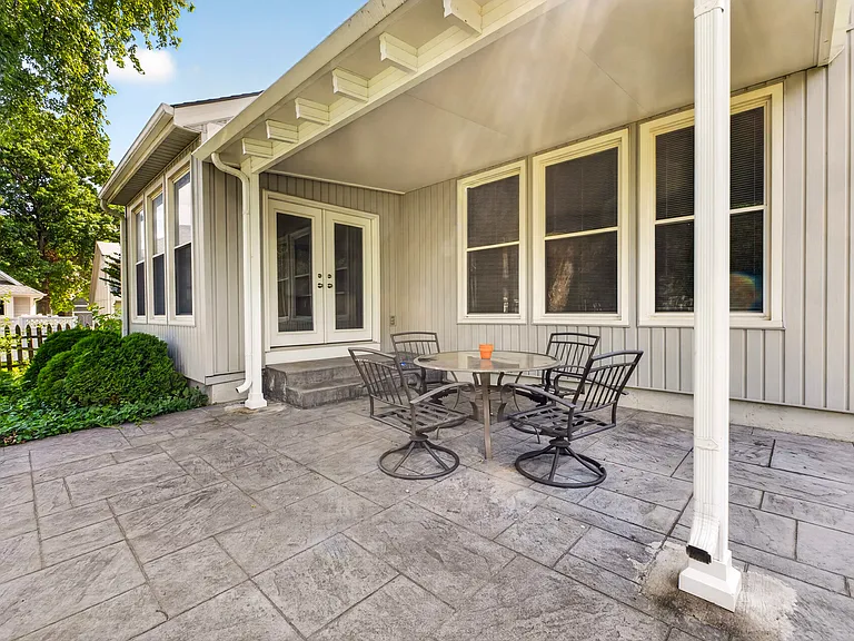 14510 S Kaw Dr — Photo 35
