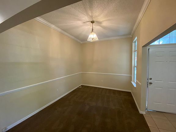 5th image of 2199 Heath Green Pl S