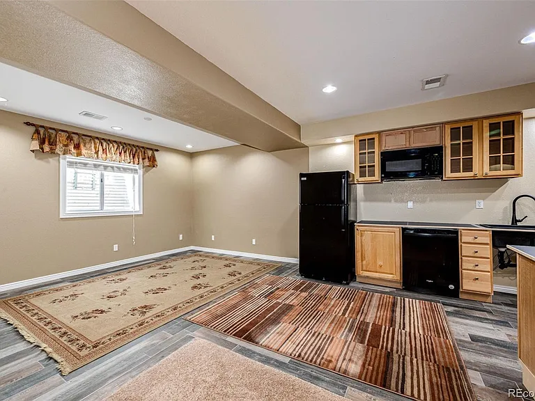 7194 Tenby Way — Photo 26