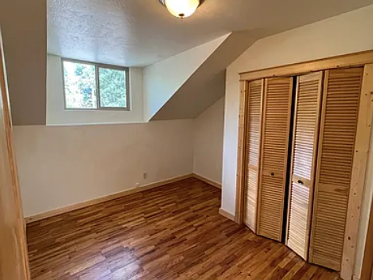 333 N Park St #C — Photo 3