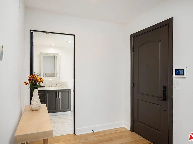 10523 Ashton Ave #301 — Photo 19