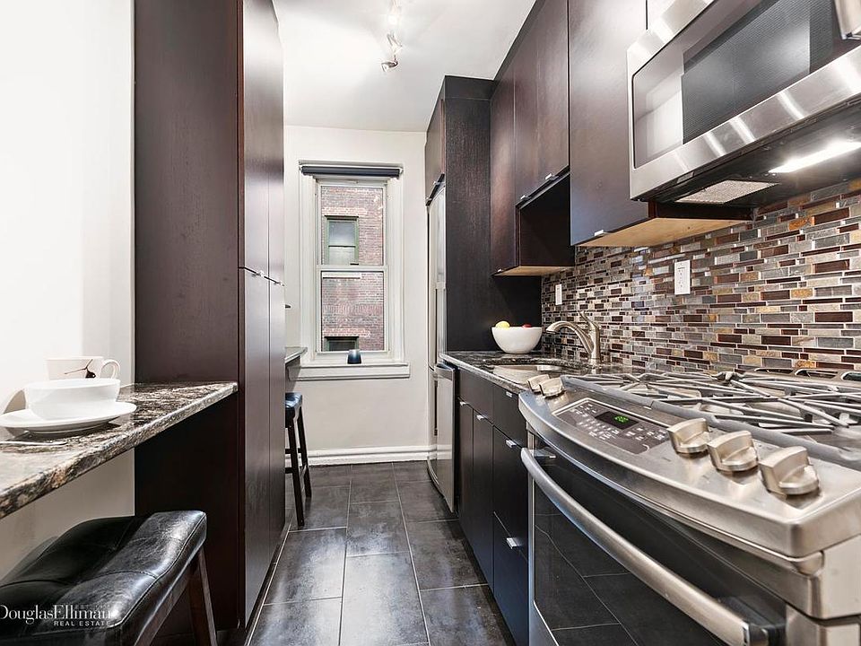 1st image of 135 E 39th St APT 5-D