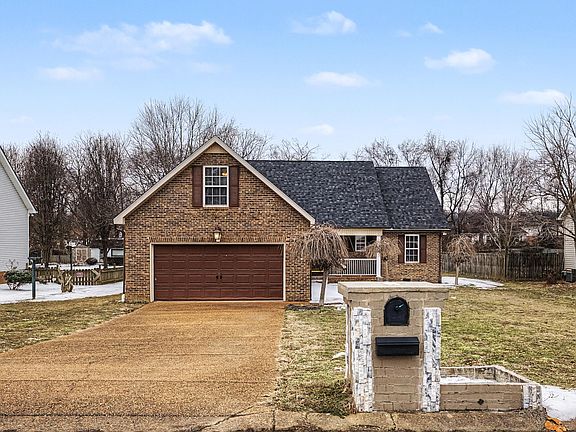 2nd image of 1909 Amacher Dr
