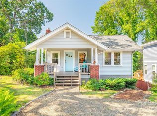 34 Vandalia Ave, Asheville, NC 28806