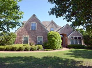 260 Timberleaf Dr, Double Oak, TX 75077
