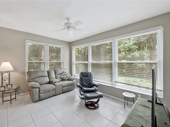 4th image of 1340 Charleston Square DR #101