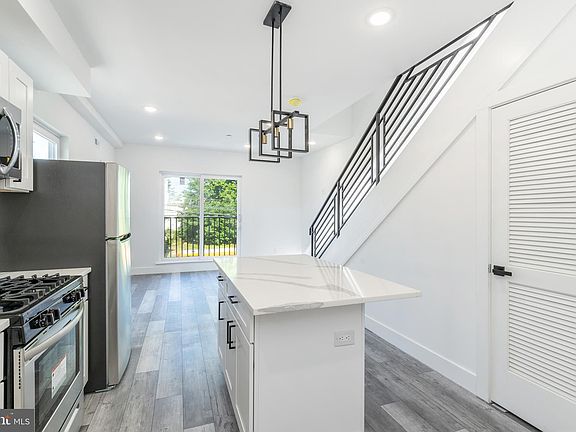 3rd image of 817 N 42nd St #19-7