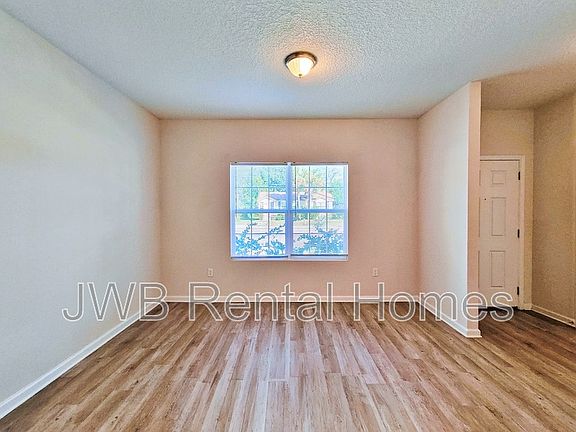 4th image of 5032 San Juan Ave