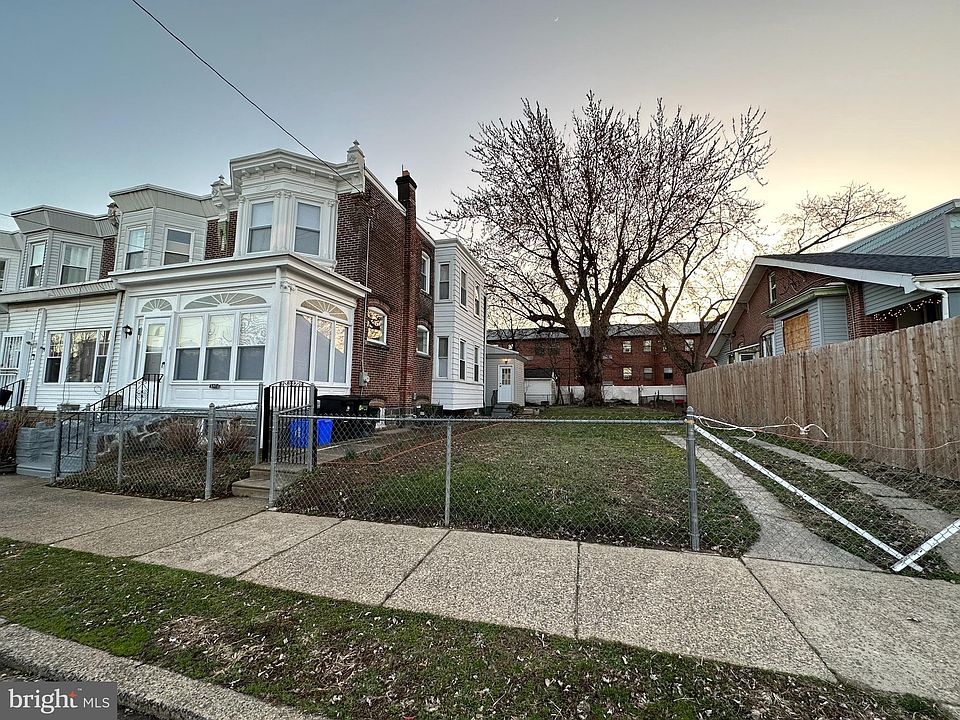 1st image of 4326-28 Van Kirk St