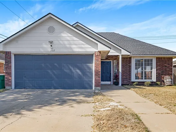 307 Stone Gate Dr, Victoria, TX 77904