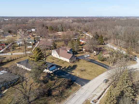 2nd image of 6020 Kimberly Dr