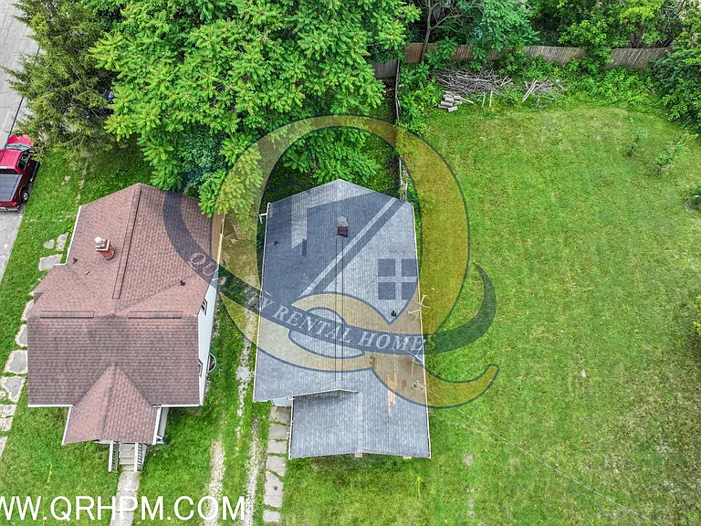 1205 Pinehurst Ave — Photo 1