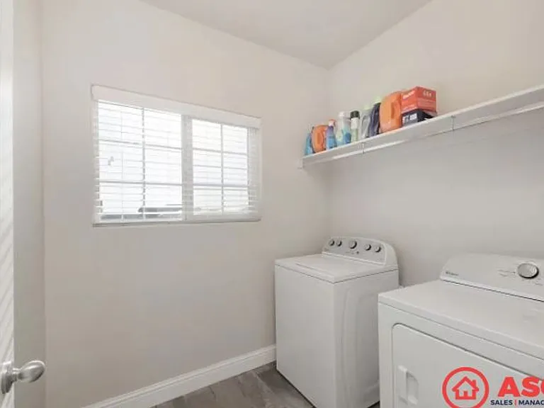 3704 Shady Village Ln — Photo 15
