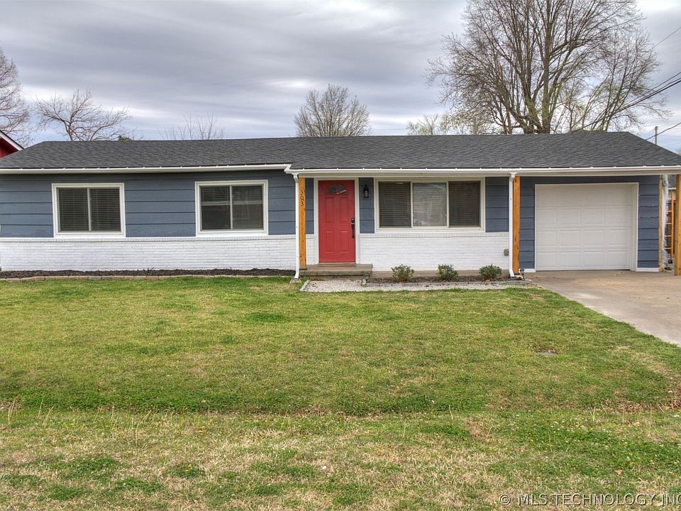 1st image of 303 E Fry Pl