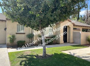 1921 W Roby Ave, Porterville, CA 93257