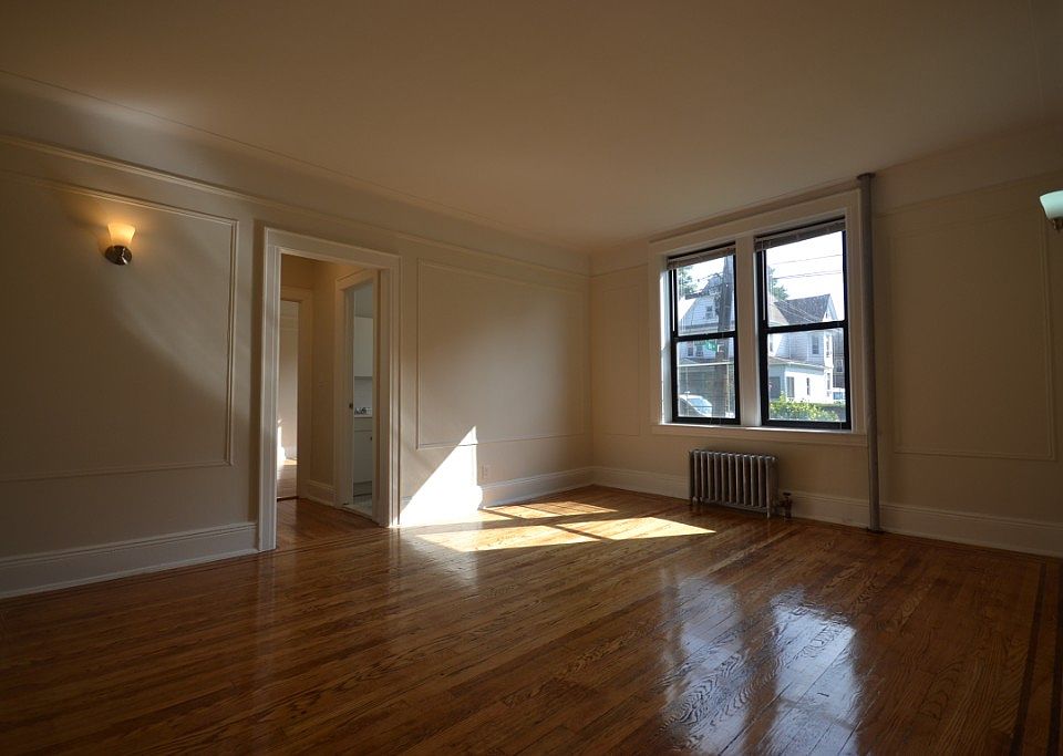 1st image of 8602 Forest Pkwy APT 1B
