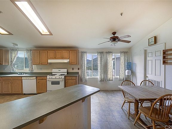 4th image of 34511 Carol Ln