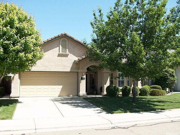 2nd image of 2549 Candlewood Dr