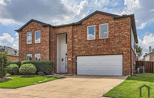1st image of 3011 Hobble Ct