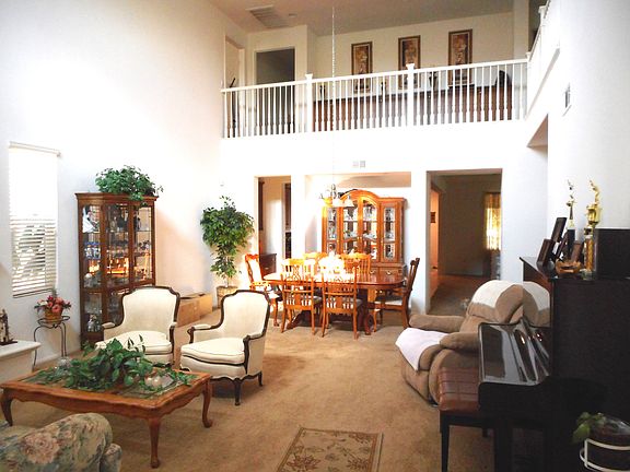 2nd image of 3252 Beven Dr