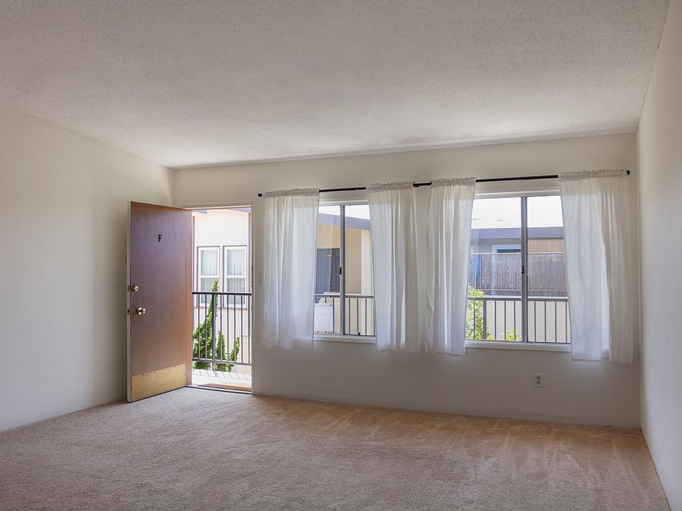 1st image of 507 Avenue G #F
