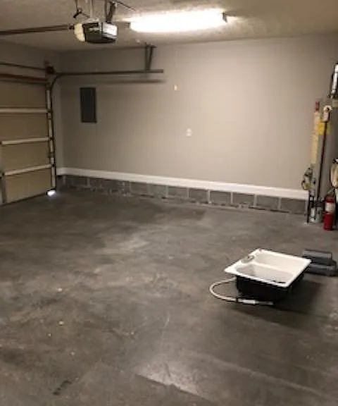 8400 Lesley Marie Ln — Photo 14