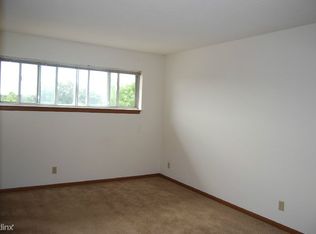10224 W Forest Home Ave #4916223, Hales Corners, WI 53130