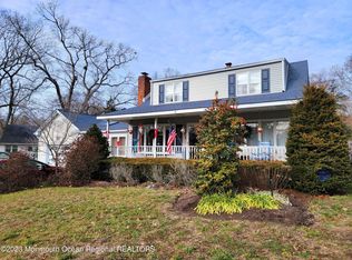 32 Point O Woods Dr, Toms River, NJ 08753