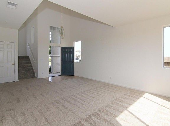 5th image of 253 Vista Del Mar Ln