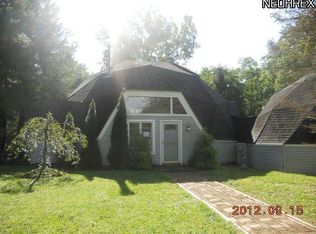 417 Columbia Rd, Valley City, OH 44280