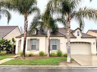 51 W Serena Ave, Clovis, CA 93619
