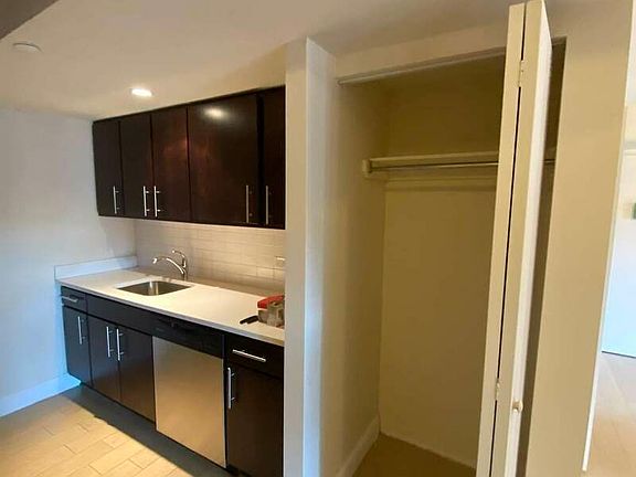 4th image of 379 Lefferts Ave APT 3