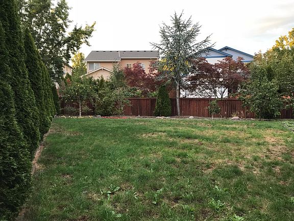 2nd image of 17300 SE 23rd Way