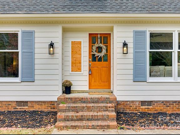 4th image of 2342 Wintercrest Dr