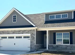 2495 Cross Ridge Rd, Perrysburg, OH 43551