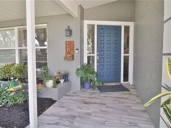 2nd image of 2218 Laurel Oak Dr