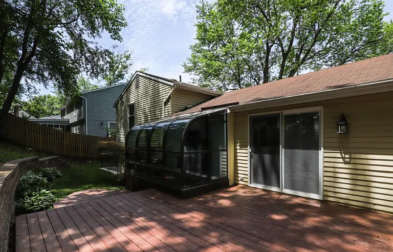 15337 Edgehill Dr — Photo 22