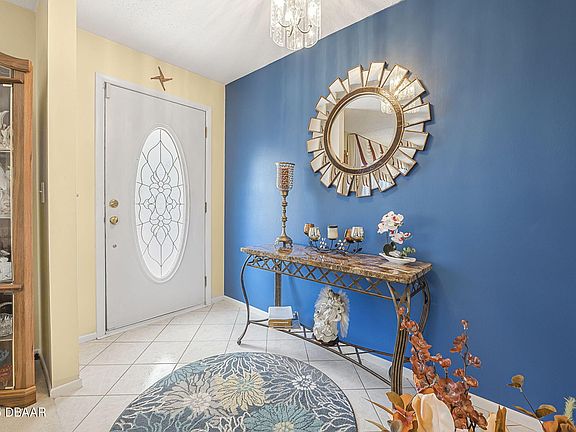 4th image of 7 Pebble Beach Dr