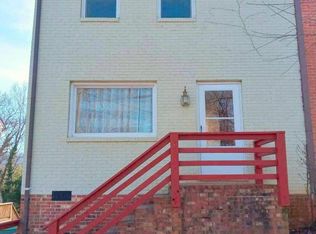 1404 Vine St, Charlottesville, VA 22902