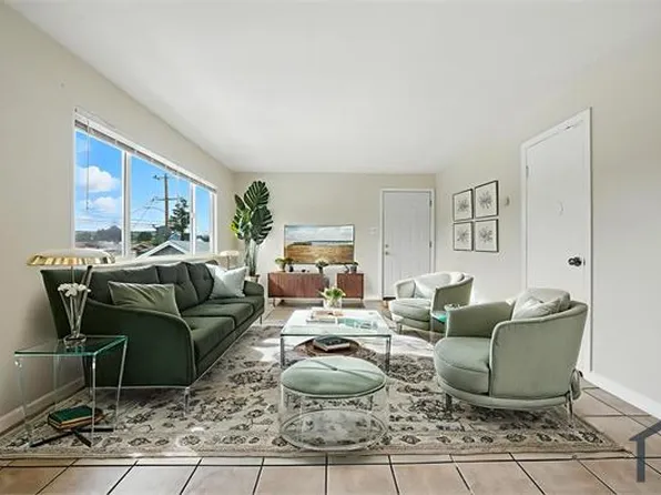 7123 Holly St, Oakland, CA