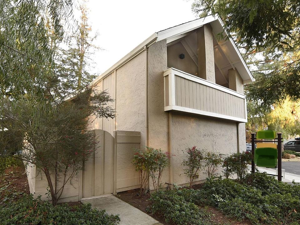 1st image of 125 Cherry Wood Ct