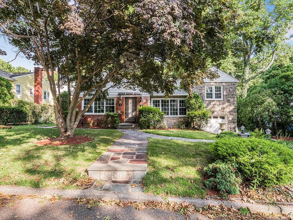 1st image of 90 Patton Dr
