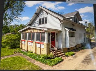 1307 S Linden St, Normal, IL 61761